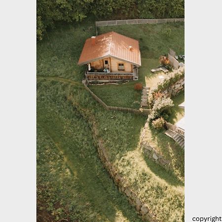 Das Paradieschen Edlitz - Stilvolles Blockhaus Mit Kamin Bagian luar foto